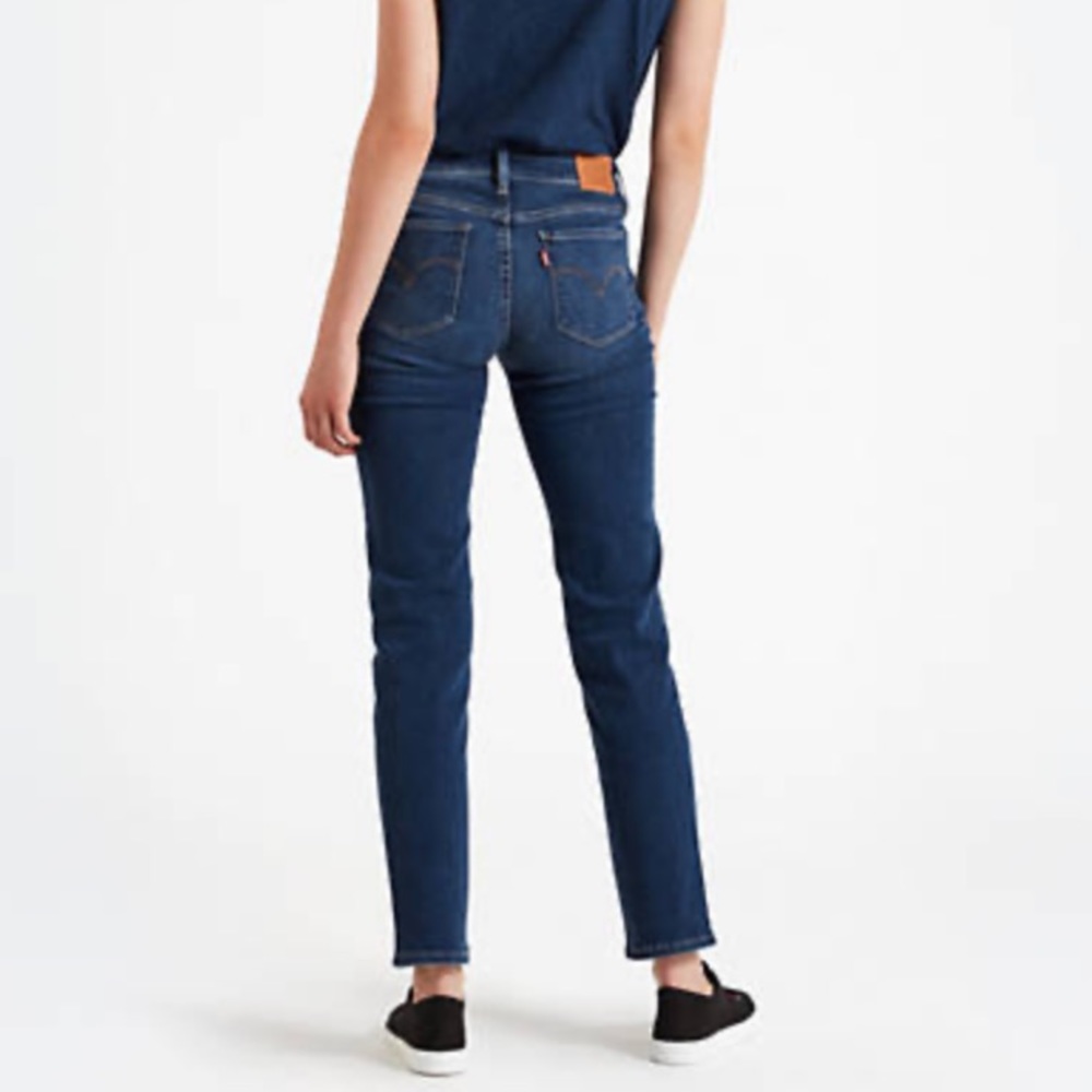COPY - LEVI’S 712 SLIM DARK WASH